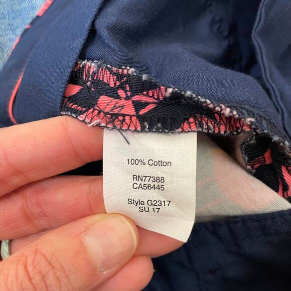 J. Crew | Women's Navy Blue and Hot Pink Flamingo Print Chino Shorts | Size: 4 - Picture 9 of 9